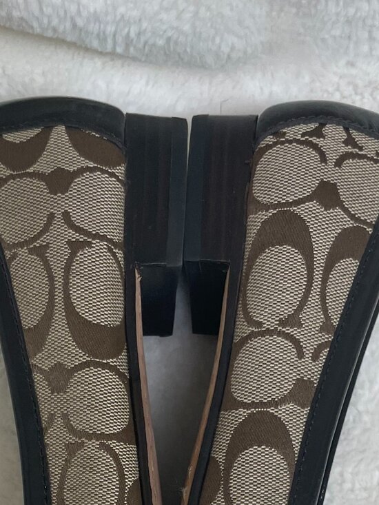 Women's Sz 8.5 B Coach Elkie Slip-on Loafers w/Logo Pattern F2070/H10 - Picture 7 of 9
